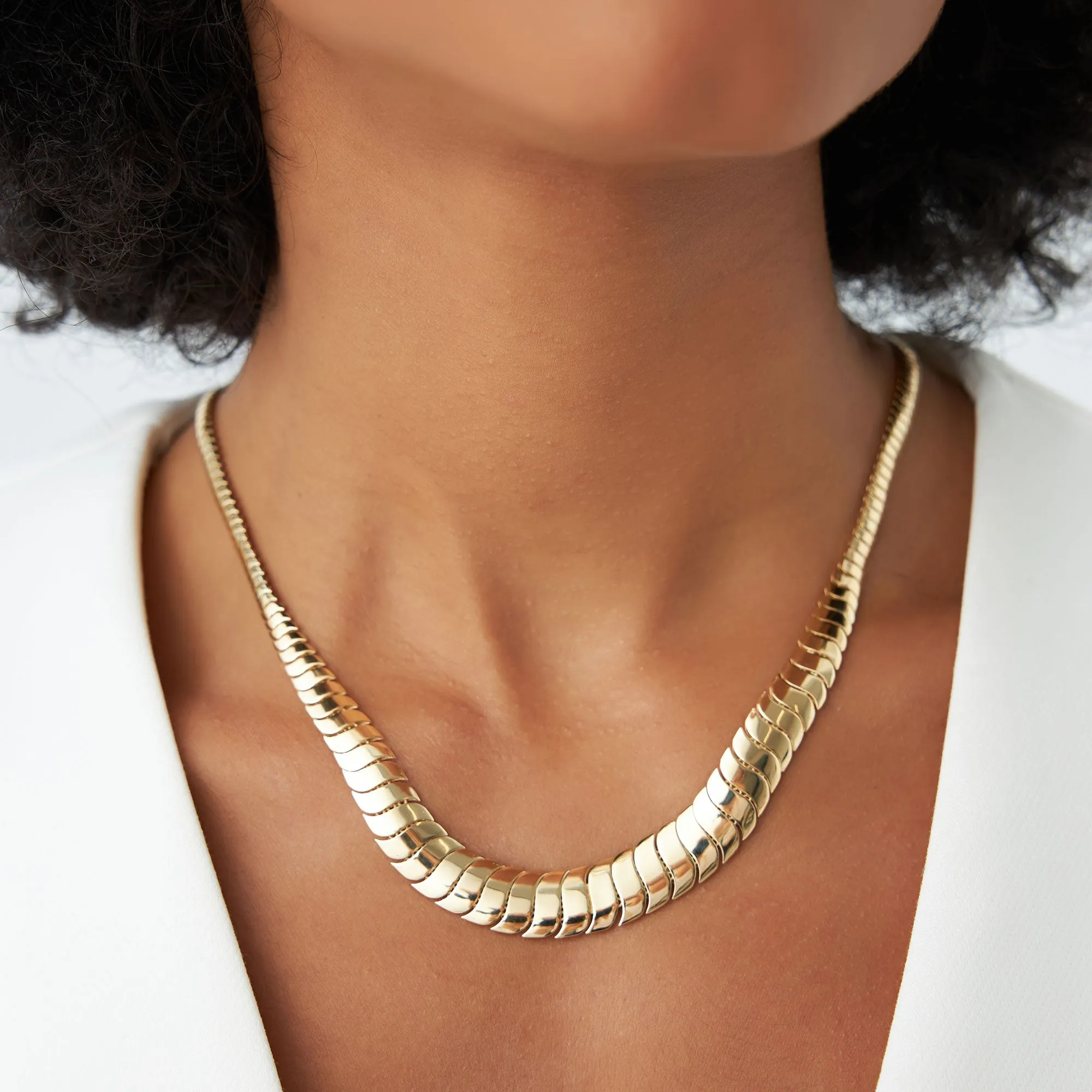 14k 12 to 5MM Graduating Cobra Necklace