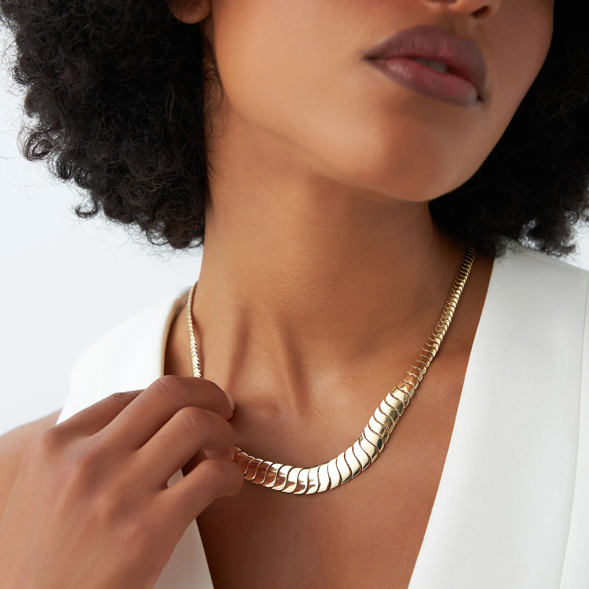 14k 12 to 5MM Graduating Cobra Necklace