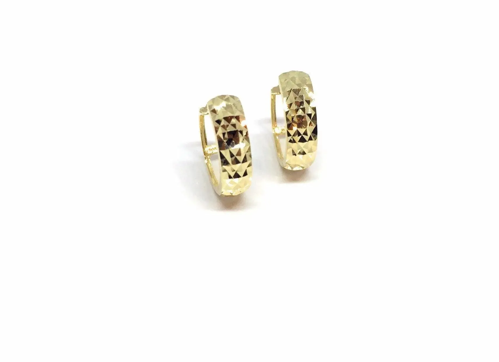 ADIRFINE 14K Solid Gold Diamond Cut Huggie Hoop Earrings