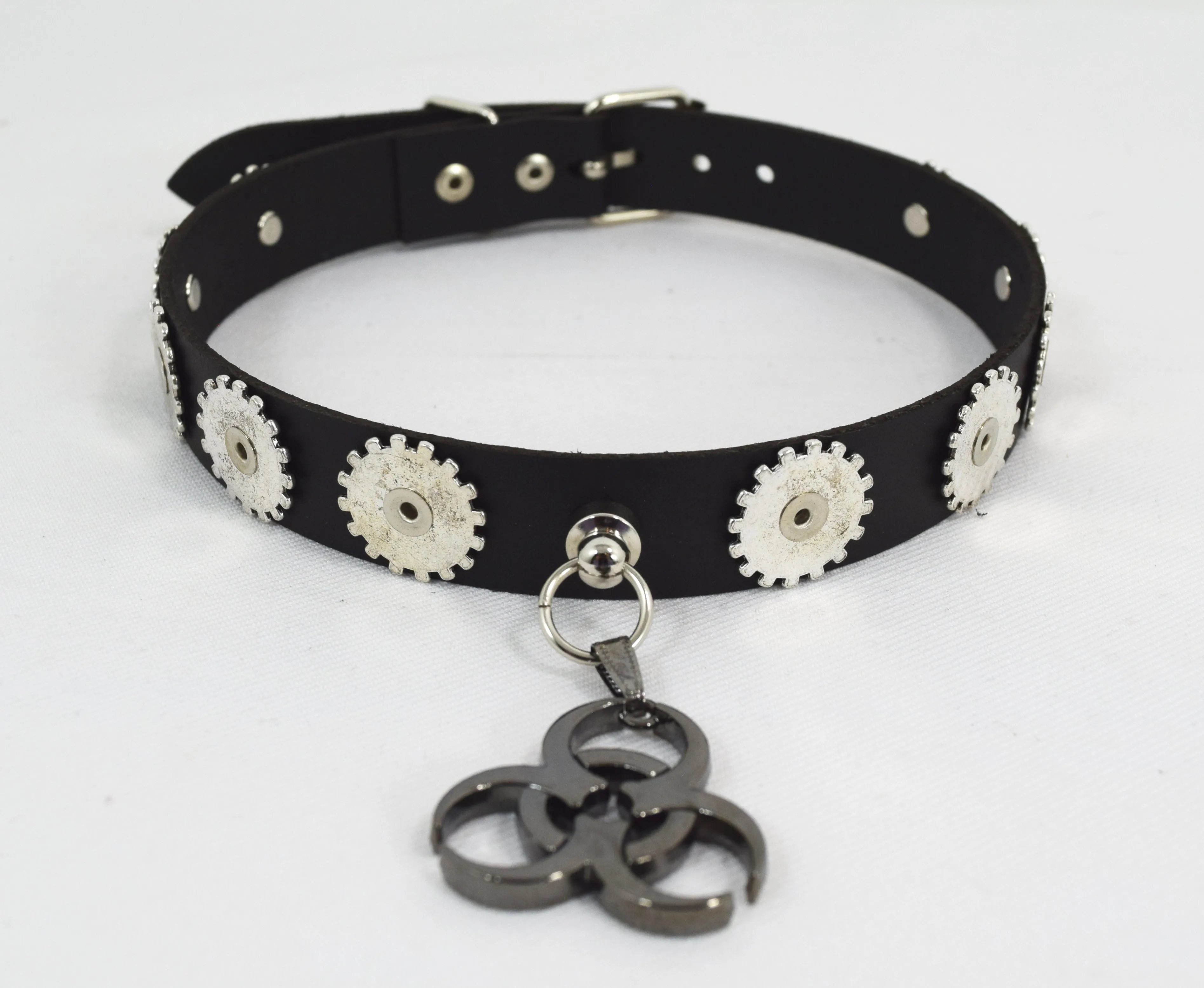 Gothic Steampunk Biohazard Charm cogwheel Studs Leather Choker Collar Necklace