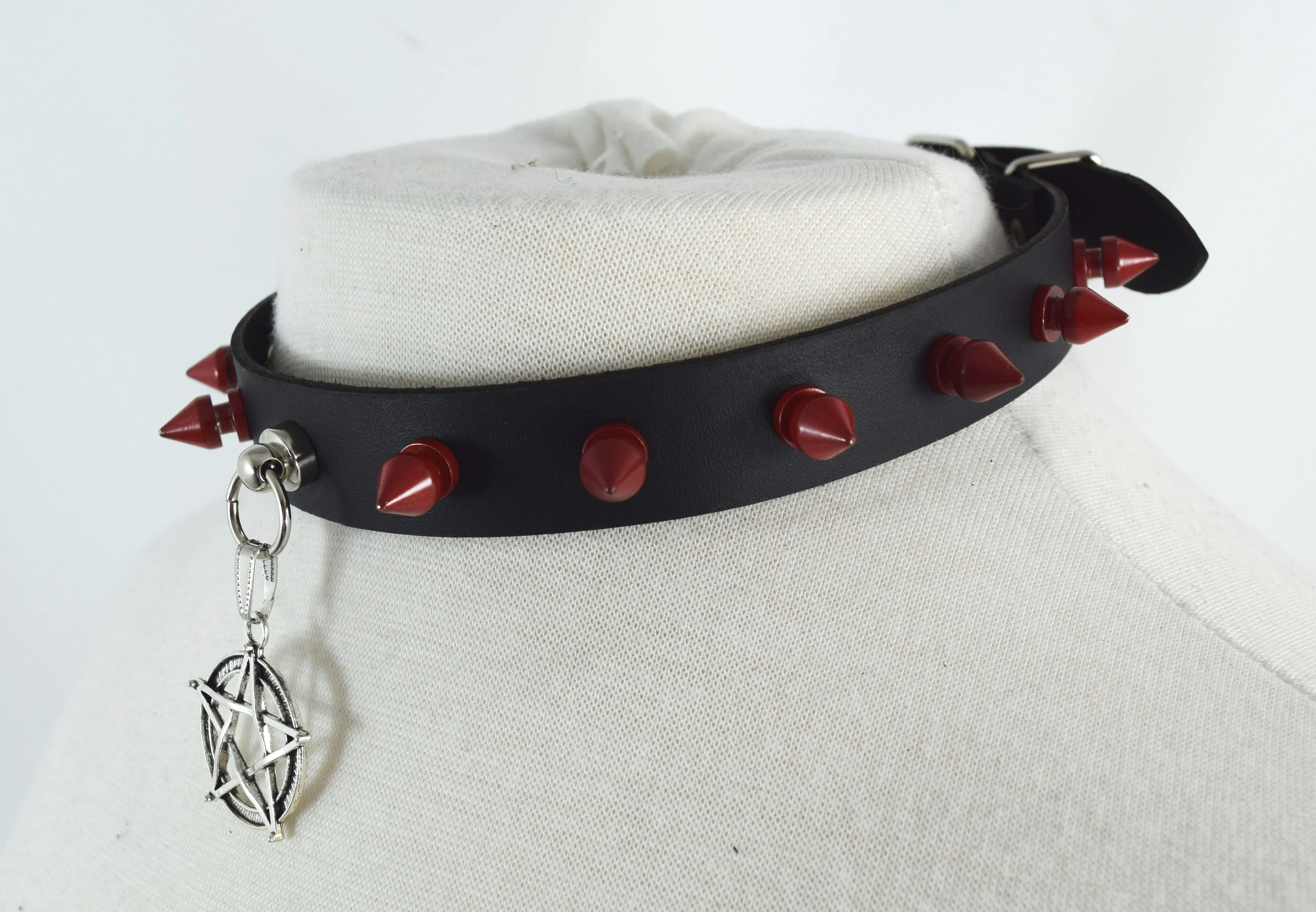 Gothic Steampunk Pentagram Charm Rivet Red Spikes Leather Choker Collar Necklace