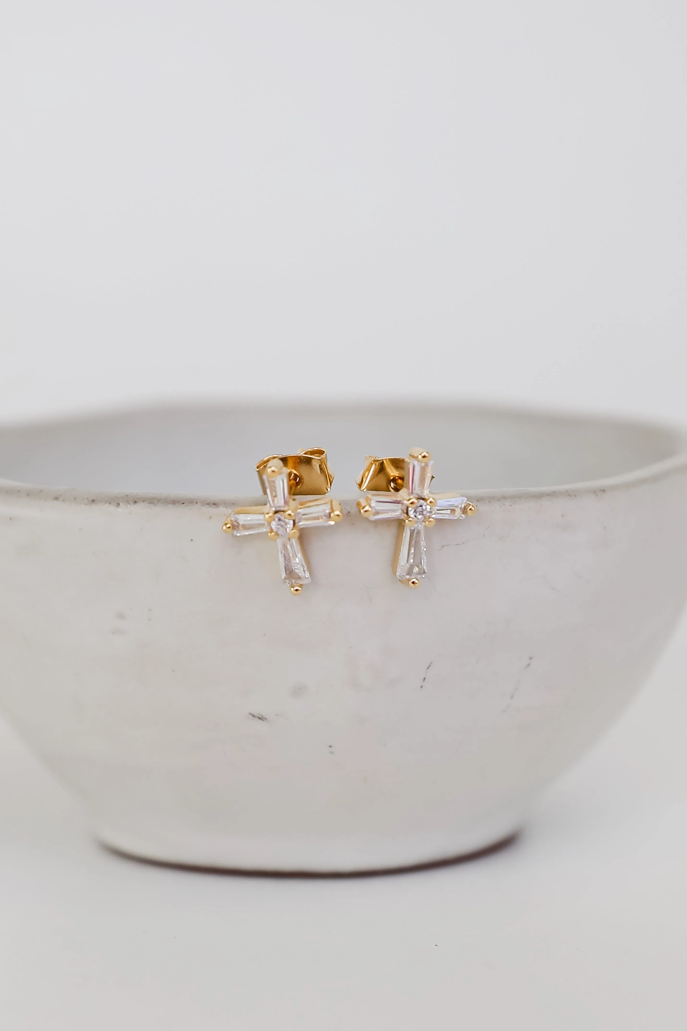 Gracie Gold Rhinestone Cross Stud Earrings