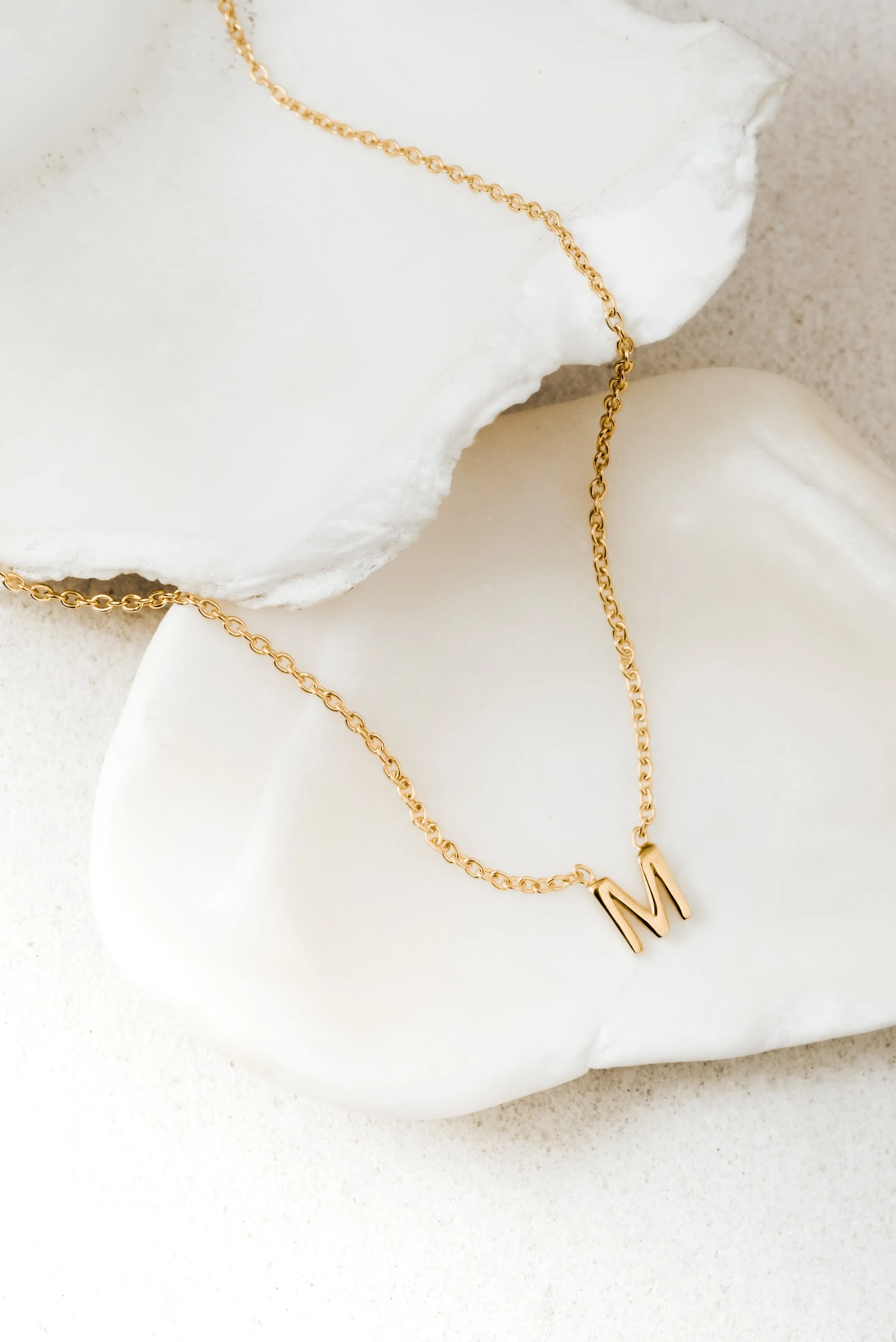 INITIAL NECKLACES SILVER/GOLD