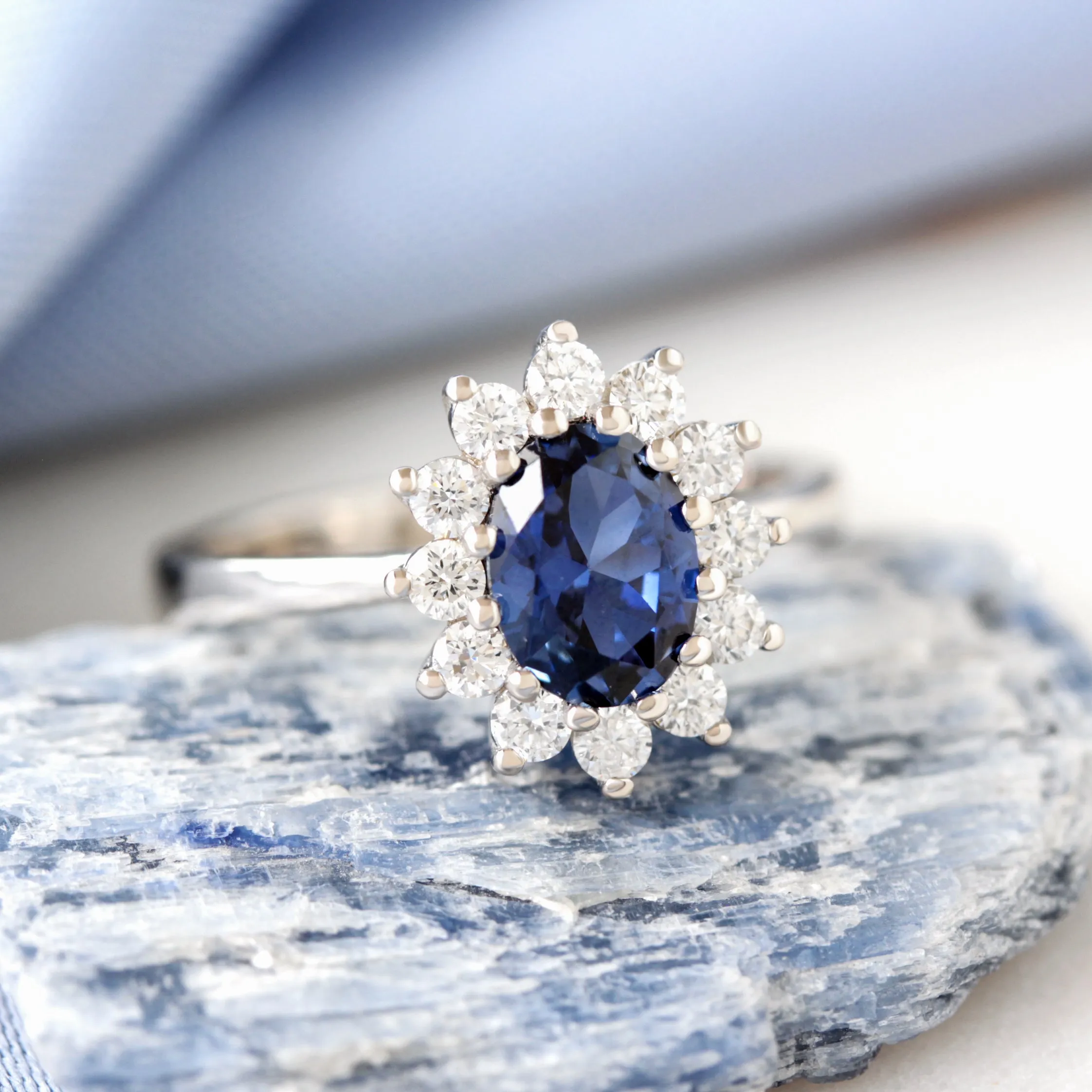 Lab Grown Oval Blue Sapphire & Diamonds Engagement Ring Basic