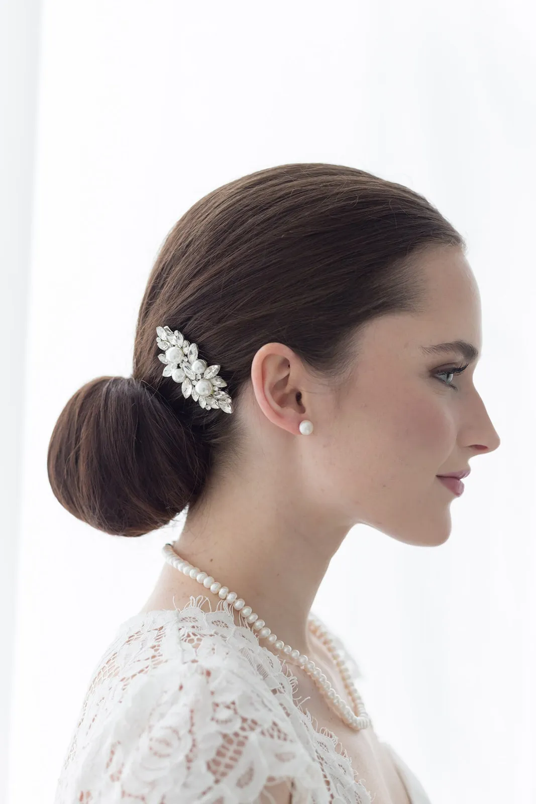 Mary Freshwater Pearl Stud Earrings